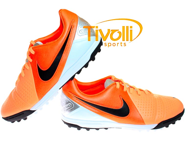 Black Friday - Chuteira Nike CTR360 Libretto III > Society Laranja